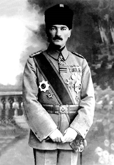 Мустафа Кемаль в 1918 году