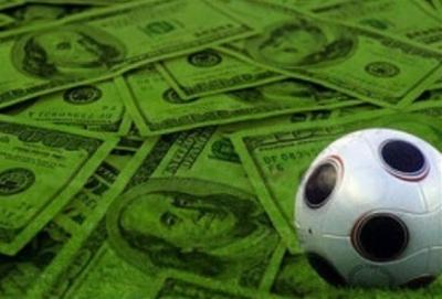 Футбол является для многих основным и немалым источником дохода Футбол является для многих основным и немалым источником дохода