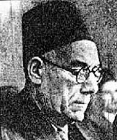 Одним из первых в Арабском мире Ахмед Амин стал писать книги о литературе и философии народов Запада Одним из первых в Арабском мире Ахмед Амин стал писать книги о литературе и философии народов Запада