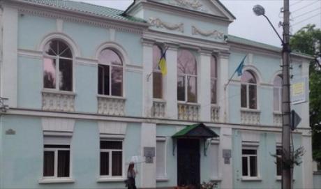 Здание Меджлиса крымскотатарского народа Новые власти Крыма конфисковали здание Меджлиса крымскотатарского народа