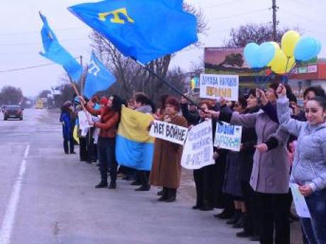 Женщины Крыма и всей Украины за мир и целостность страны Женщины Крыма и всей Украины за мир и целостность страны