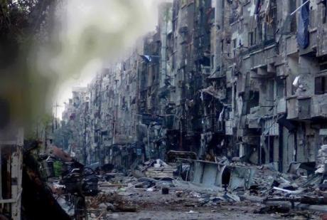 Из-за непрекращающихся боев лагерь превратился в сплошные руины Луч надежды засиял для палестинских беженцев, населяющих лагерь Ярмук в Сирии