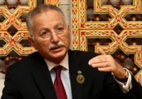 После ухода из ОИС Ихсаноглу заверил, что хотел бы поставить весь свой опыт на службу мусульманской общине. Ихсаноглу: Перед ОИС все еще стоят «трудные задачи»