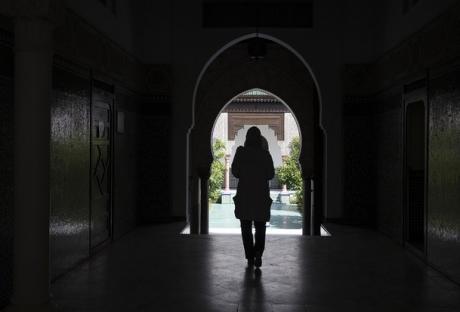 В результате исследования выяснилось, что в Европе мусульманки подвергаются «тройному наказанию» Исследование: Мусульманки первыми расплачиваются за исламофобию в Европе