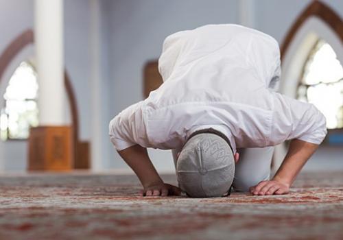 New Muslims – 3 Easy Tips to Fall in Love with Prayer