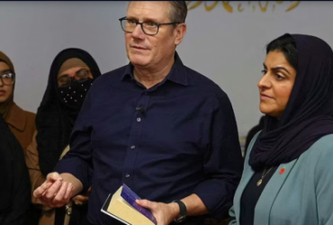 Премьер-министр Великобритании выделил £10 миллионов на защиту мечетей